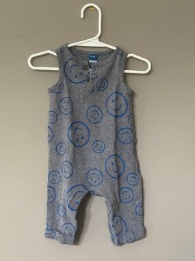 Old Navy Gray Knit Romper with Blue Smile Prints